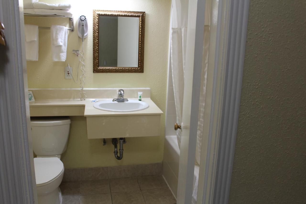 Rodeway Inn Medford South I-5 Eksteriør bilde