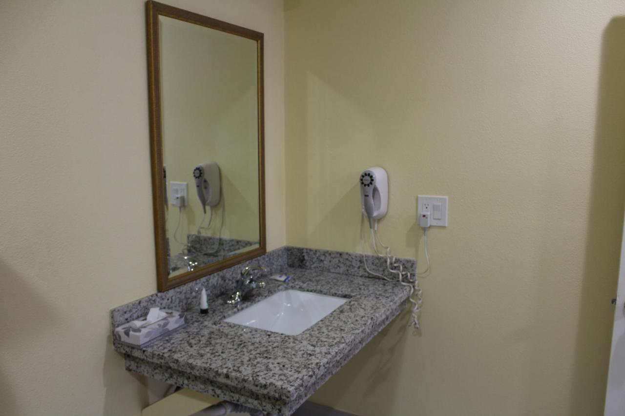Rodeway Inn Medford South I-5 Eksteriør bilde