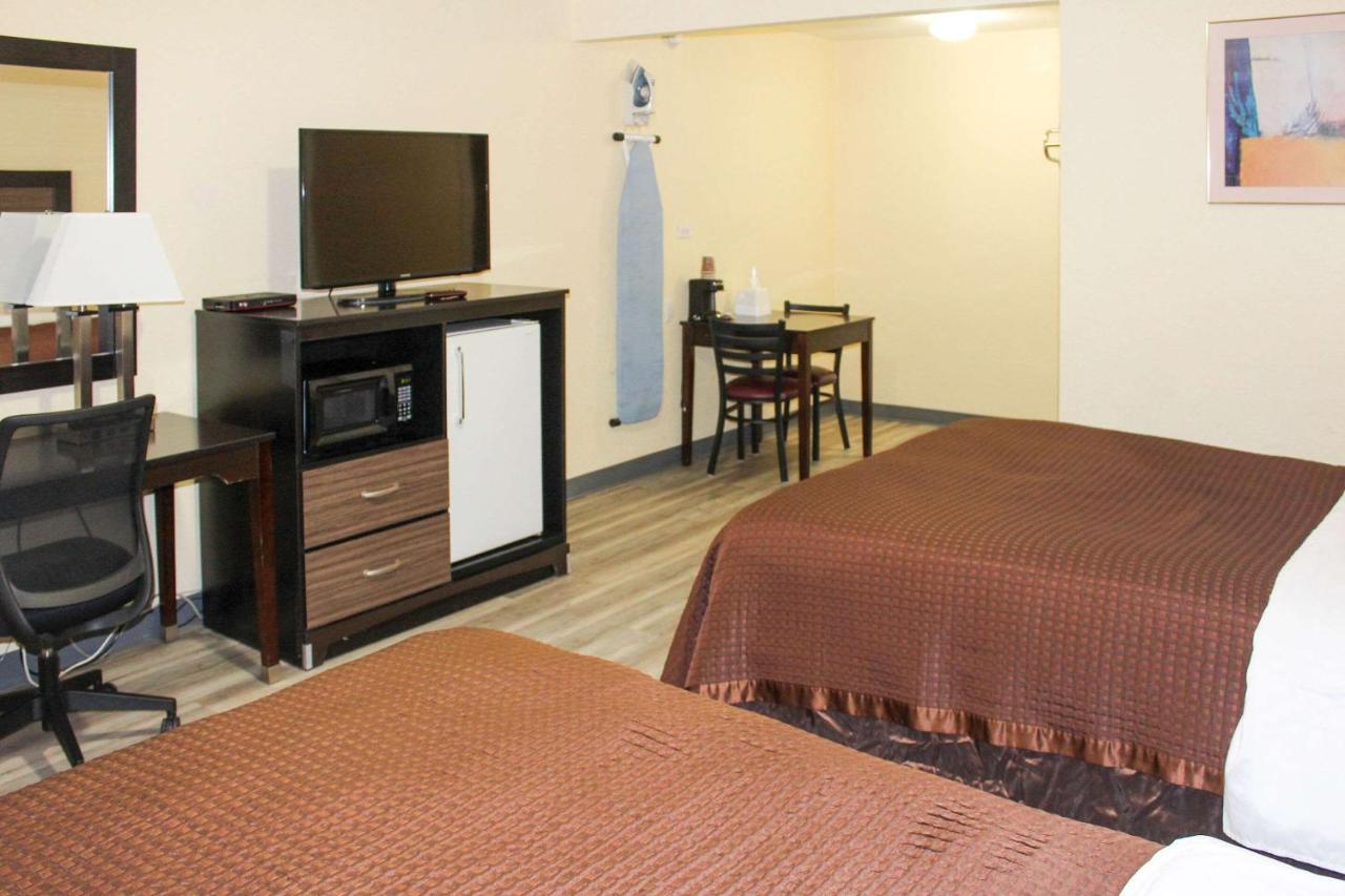 Rodeway Inn Medford South I-5 Eksteriør bilde
