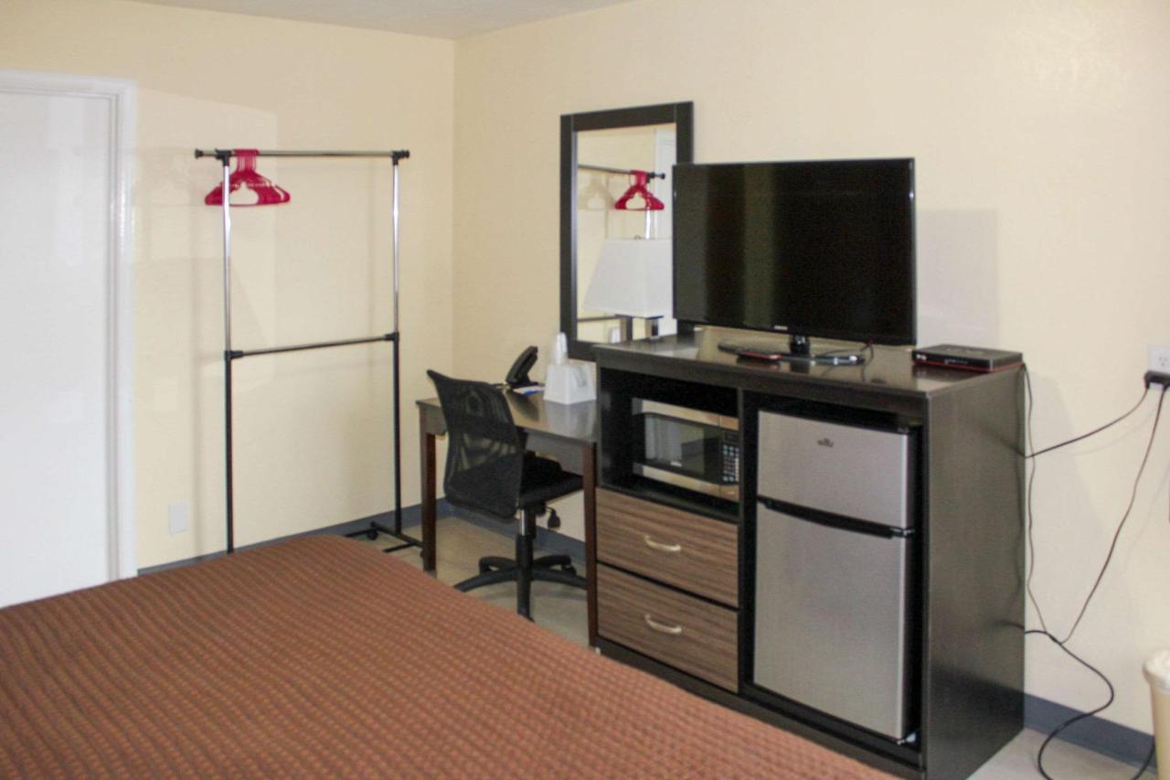 Rodeway Inn Medford South I-5 Eksteriør bilde